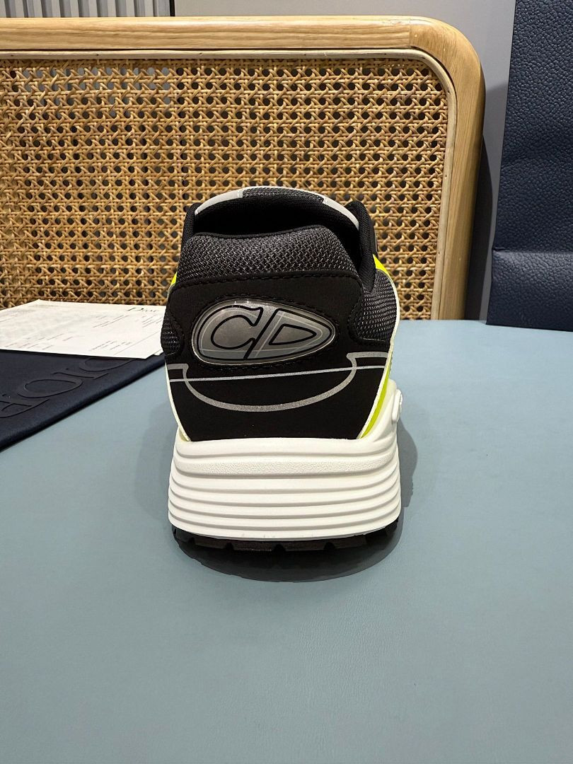 DR B30 SNEAKER
