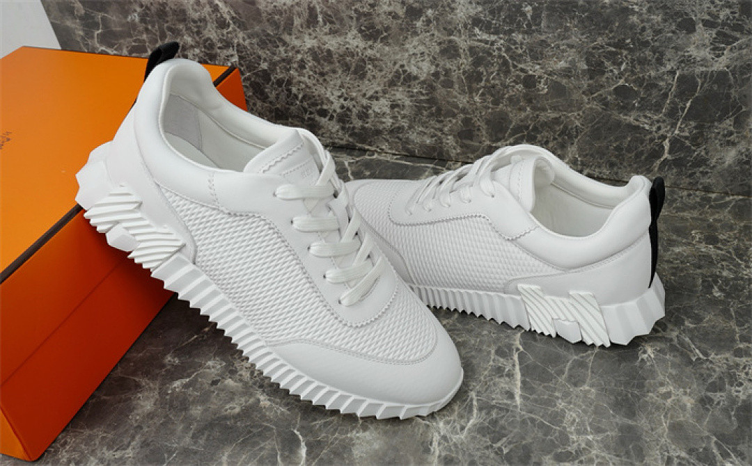 H*ER*MES SNEAKER
