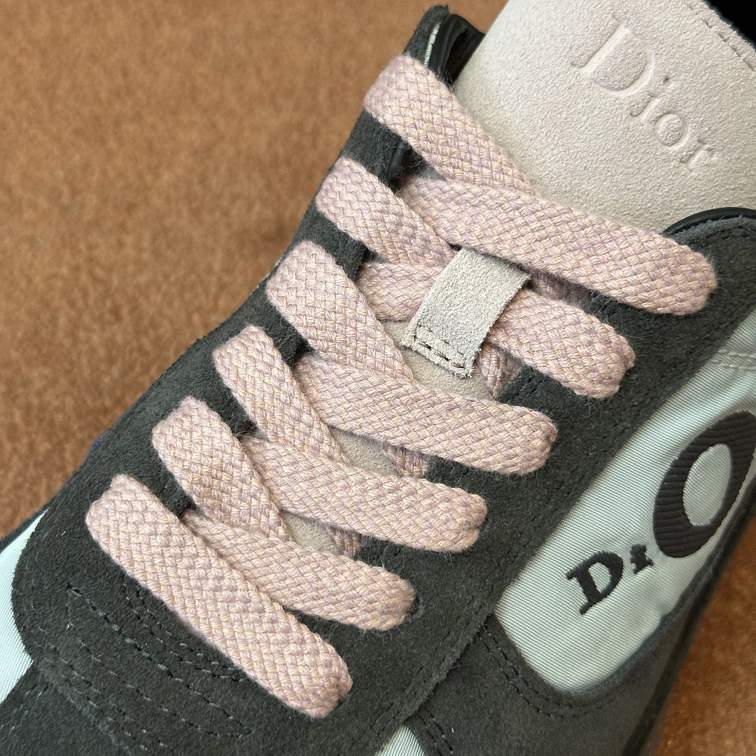 DR B30 SNEAKER