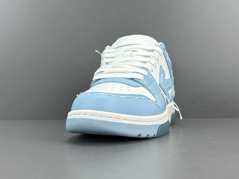 Off-White c/o Virgil Abloh