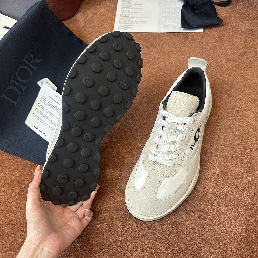 DR B30 SNEAKER