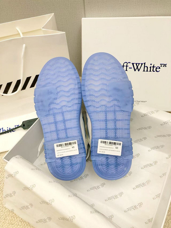 Off-White c/o Virgil Abloh