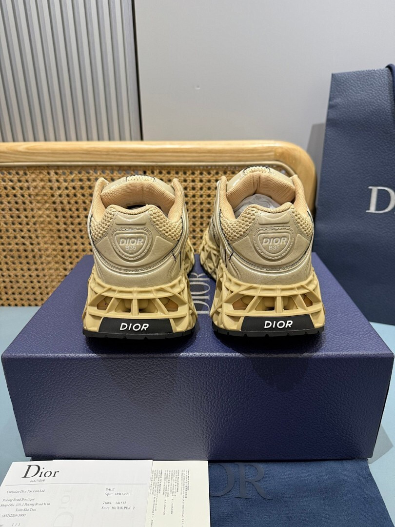 DR B35 NXXT sneaker