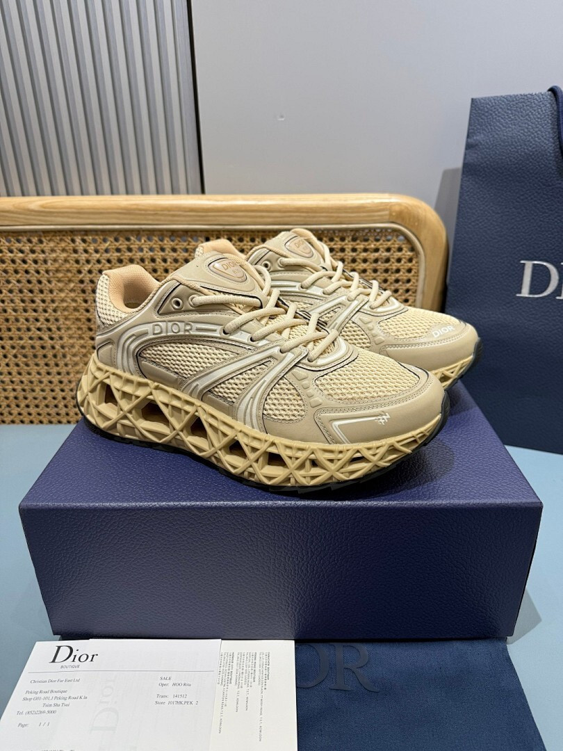 DR B35 NXXT sneaker