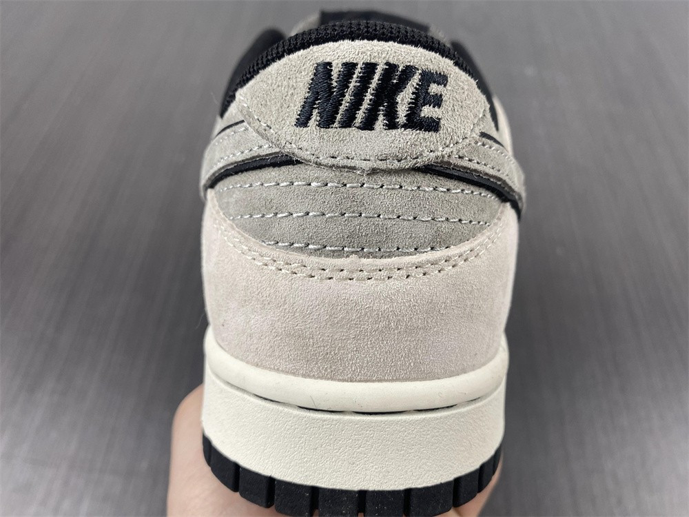 NIKE SB DUNK LOW STEAMBOY OST WHITE BLACK LF0039-006