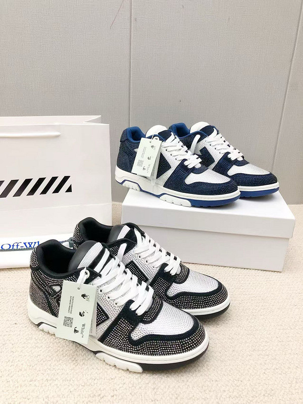 Off-White c/o Virgil Abloh
