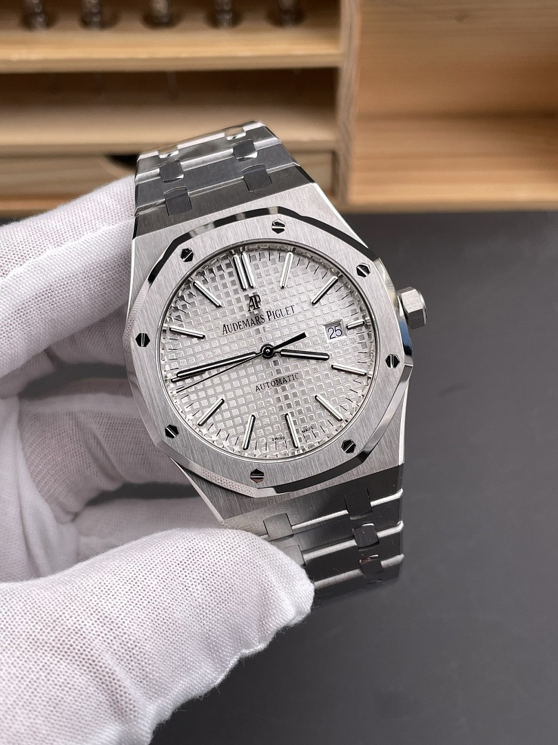 Audemars P1g*et Royal Oak