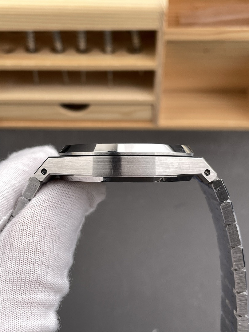 Audemars P1g*et Royal Oak