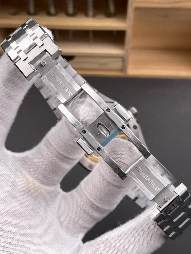 Audemars P1g*et Royal Oak