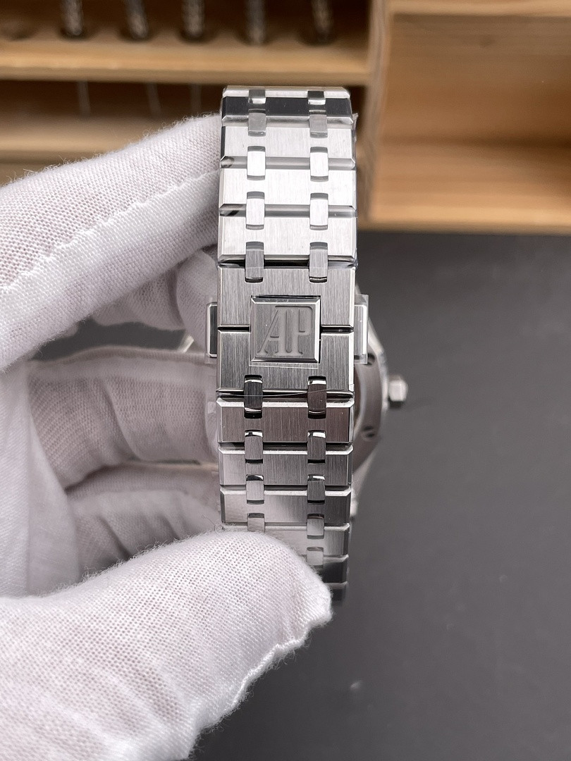 Audemars P1g*et Royal Oak