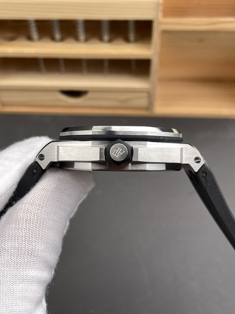 Audemars P1g*et Royal Oak
