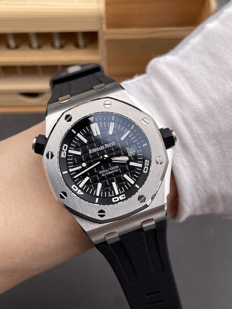 Audemars P1g*et Royal Oak