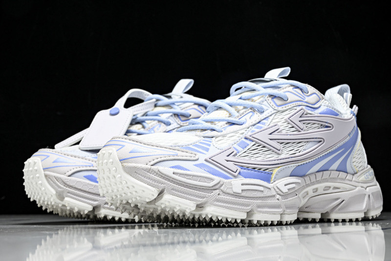 Off-White c/o Virgil Abloh