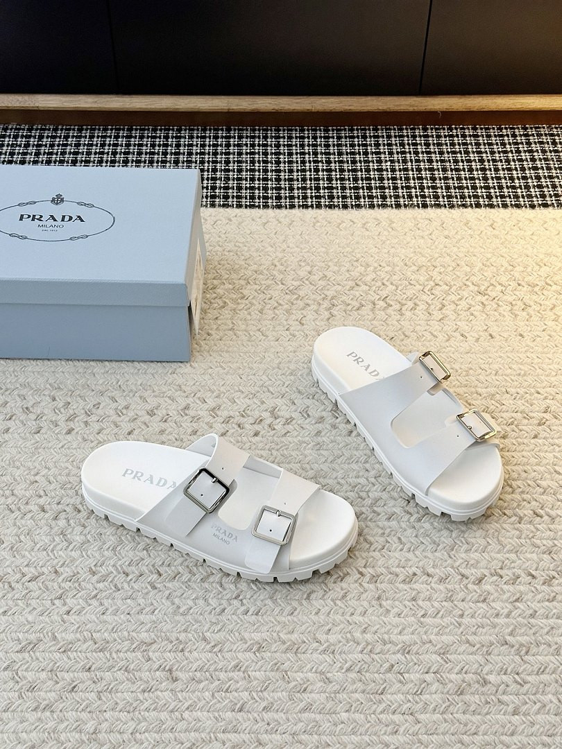 P*DA Slippers