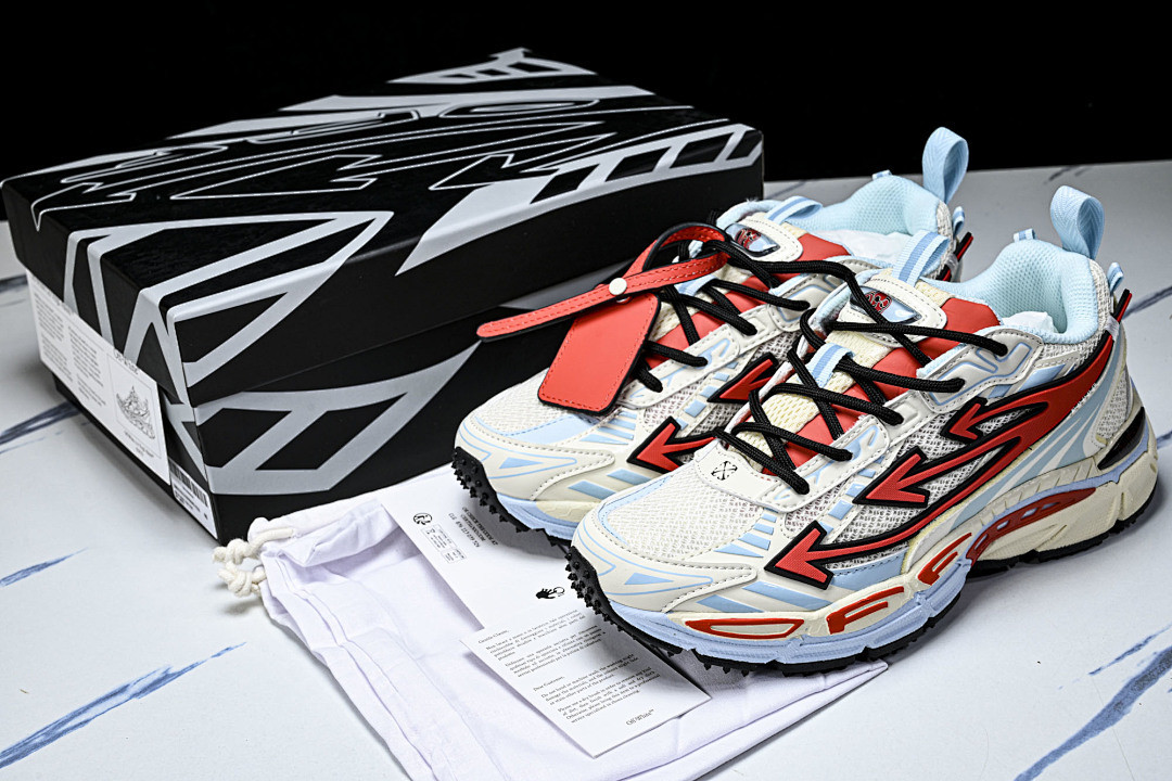 Off-White c/o Virgil Abloh
