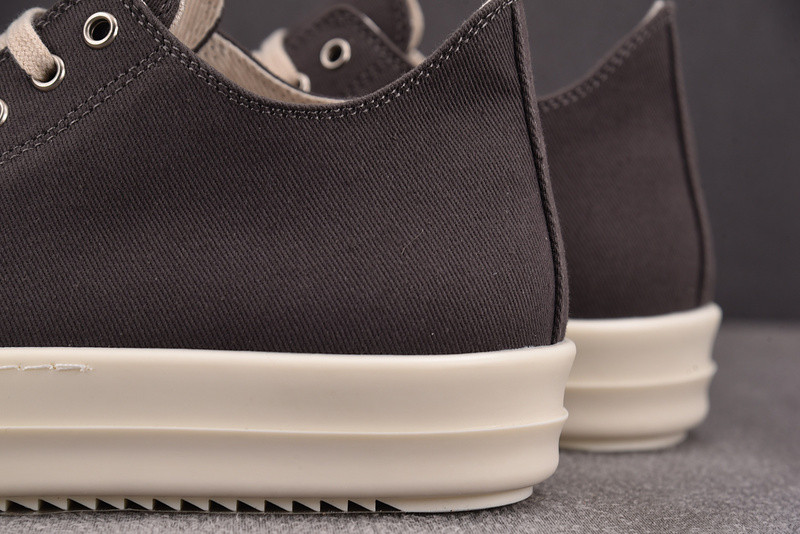 RICK 0WENS SNEAKERS