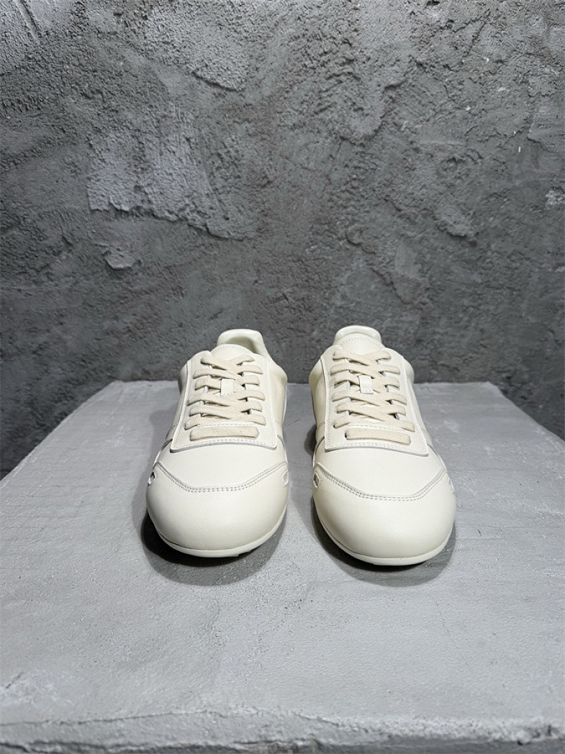 RICK 0WENS SNEAKERS