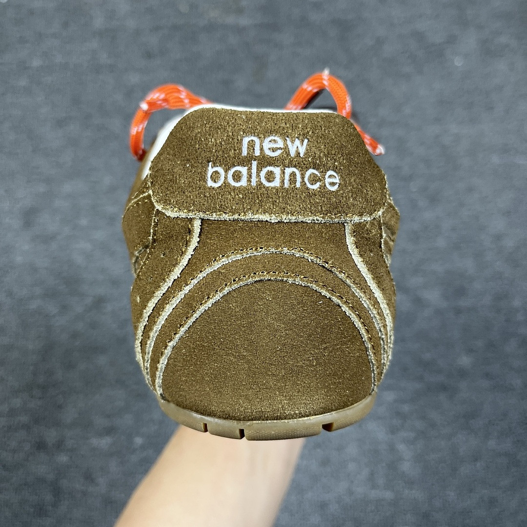 Miu Miu X NEW BALANCE Suede 530