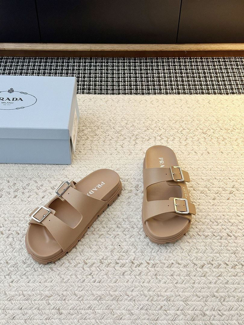 P*DA Slippers