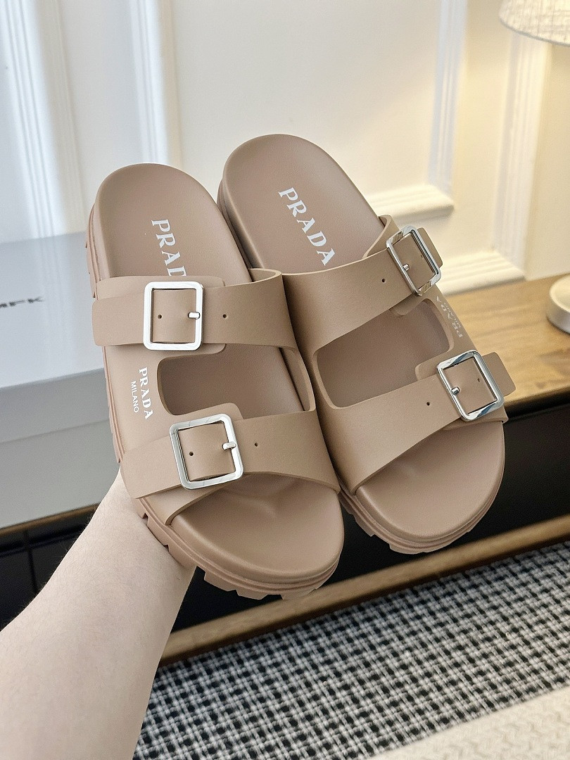 P*DA Slippers