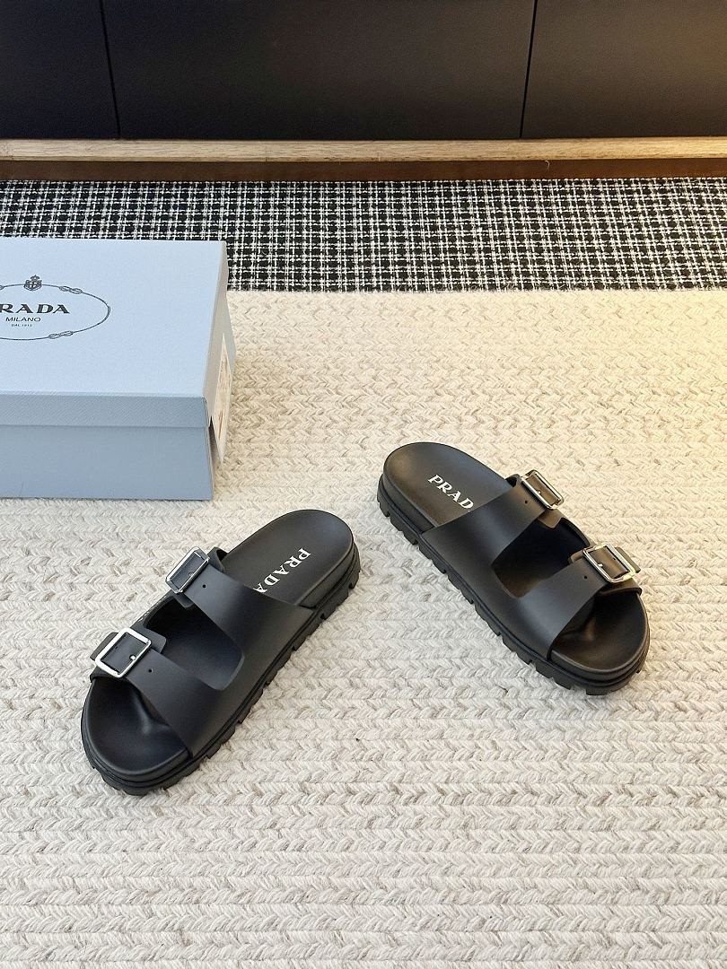 P*DA Slippers