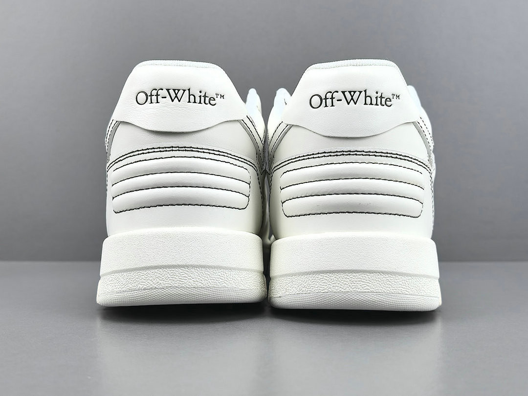 Off-White c/o Virgil Abloh