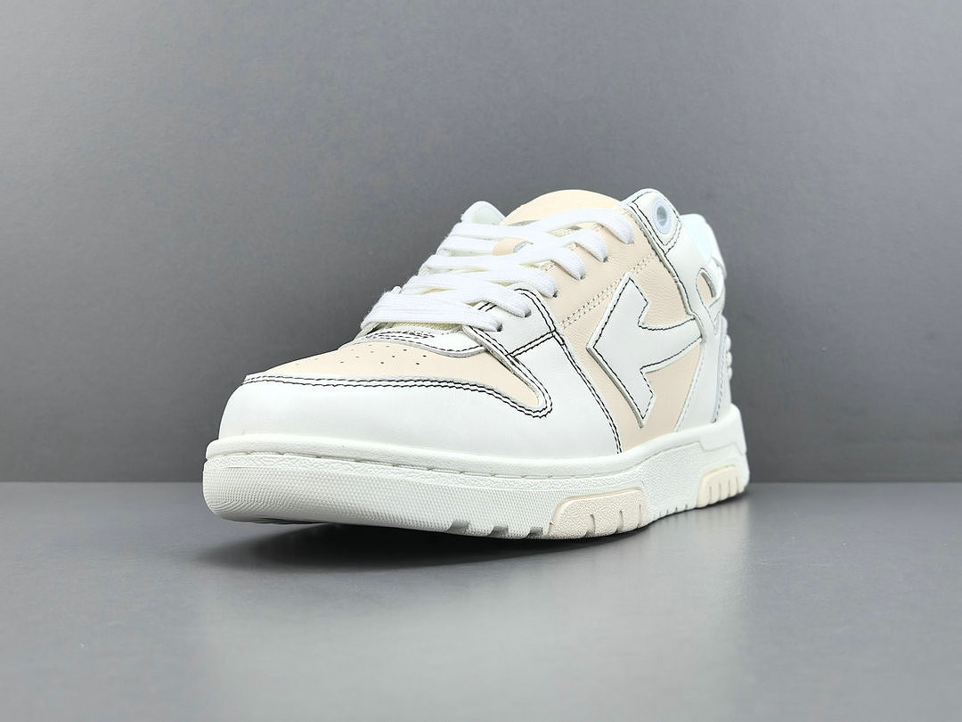 Off-White c/o Virgil Abloh