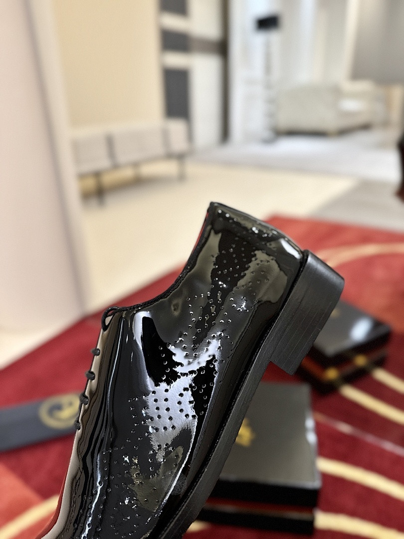 CHIAN LOUIN SNEAKER