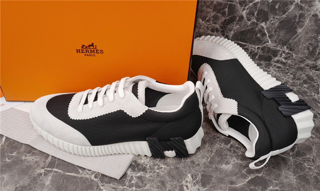 H*ER*MES SNEAKER