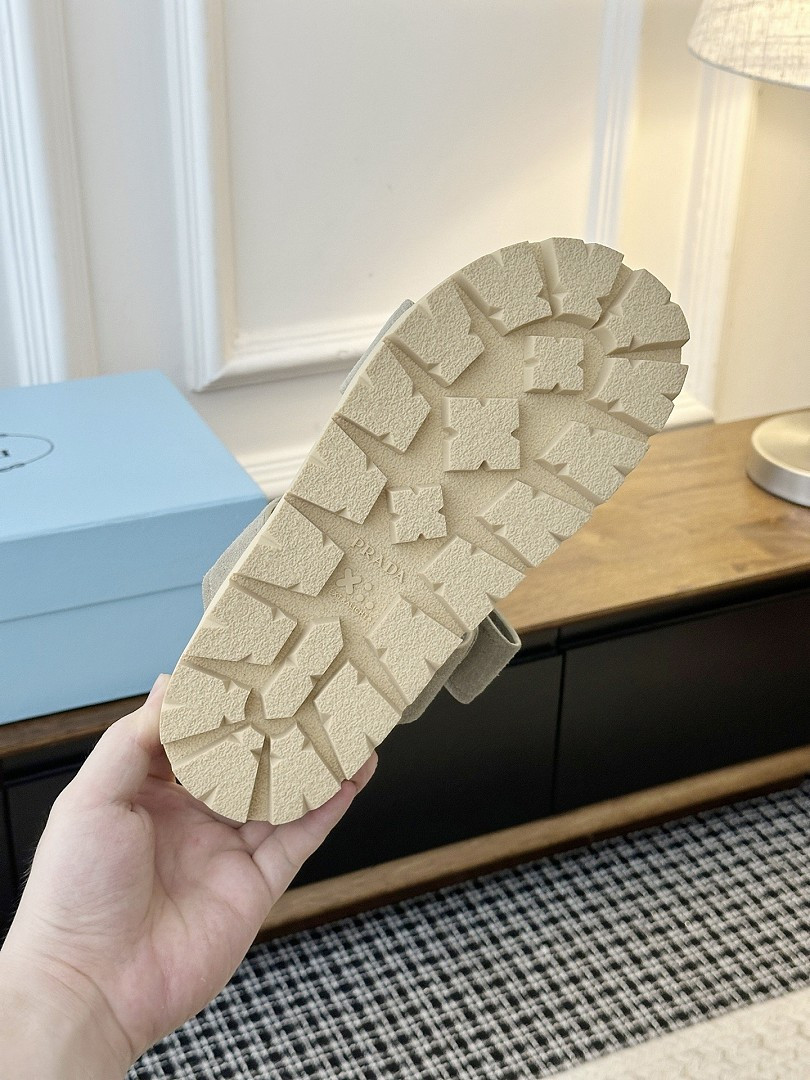 P*DA Slippers
