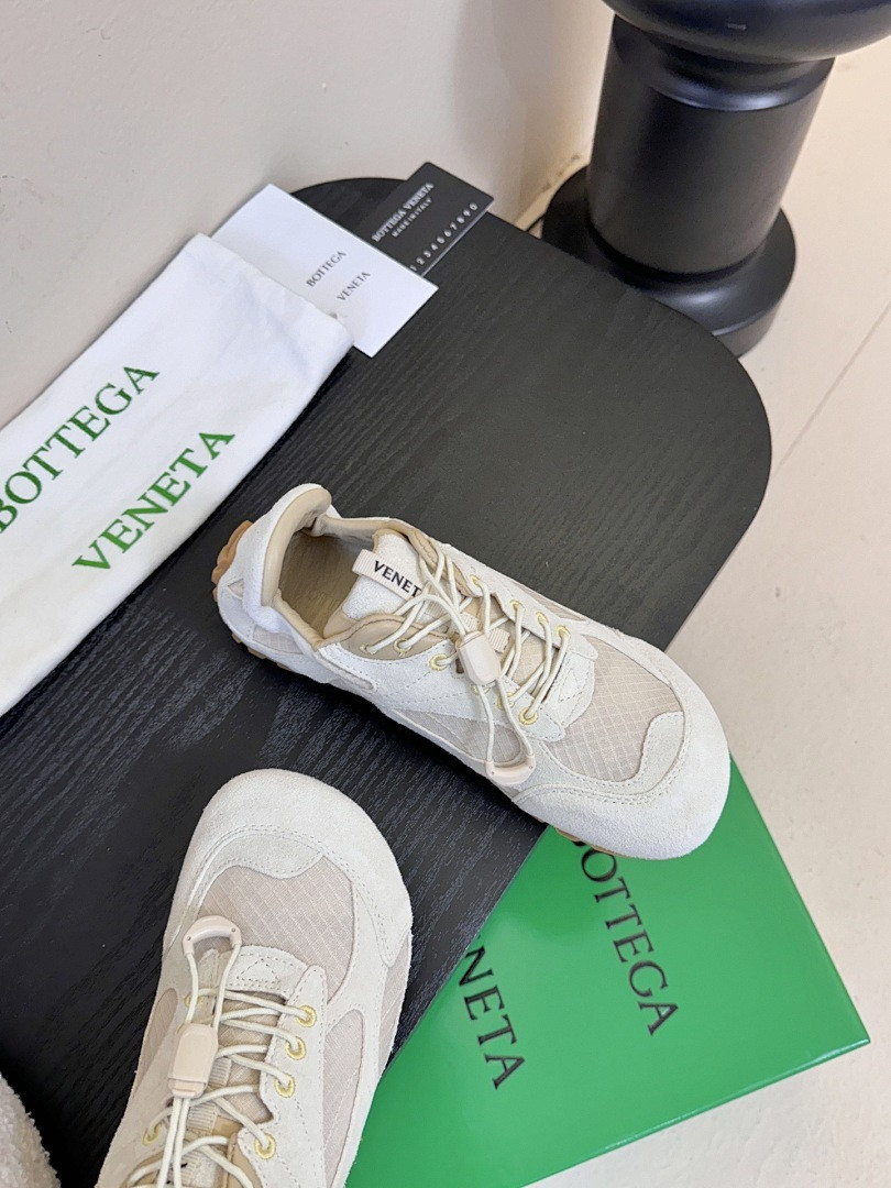 B0tt*ga Ven*ta Orbit Sneaker