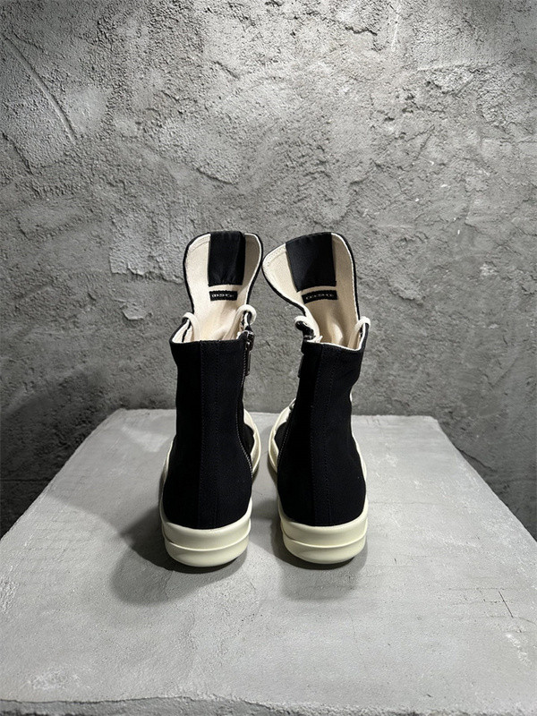 RICK 0WENS SNEAKERS