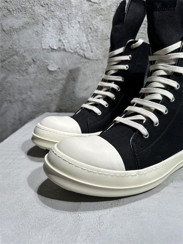 RICK 0WENS SNEAKERS