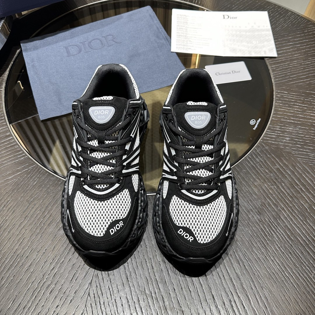 DR B35 NXXT sneaker