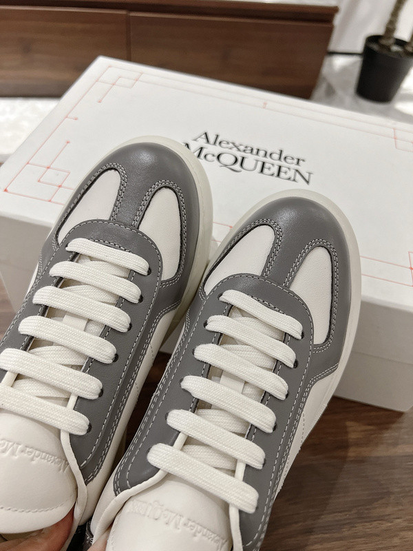 a1exa*der Mcqv*en sneaker