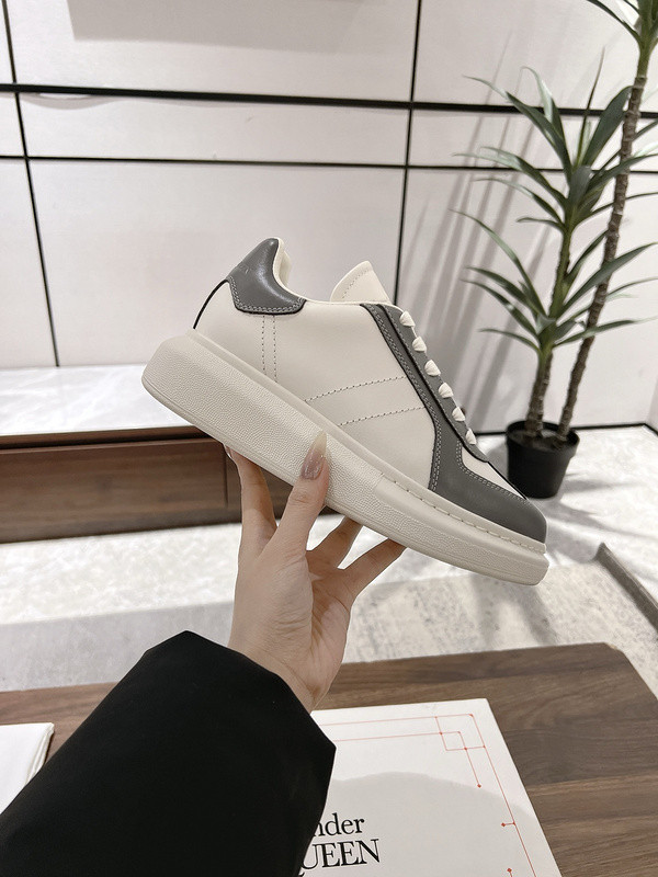 a1exa*der Mcqv*en sneaker