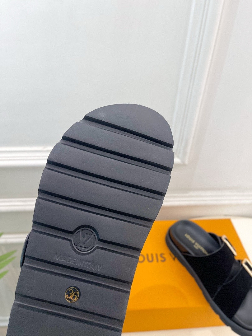 LOU1_TON SLIPPERS