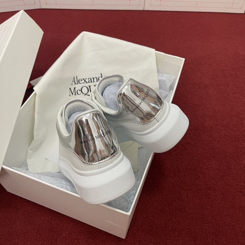 a1exa*der Mcqv*en sneaker