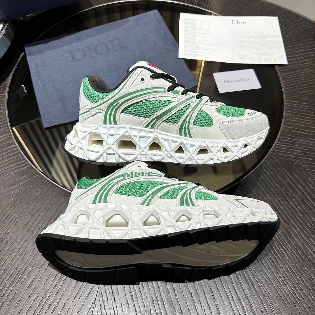 DR B35 NXXT sneaker