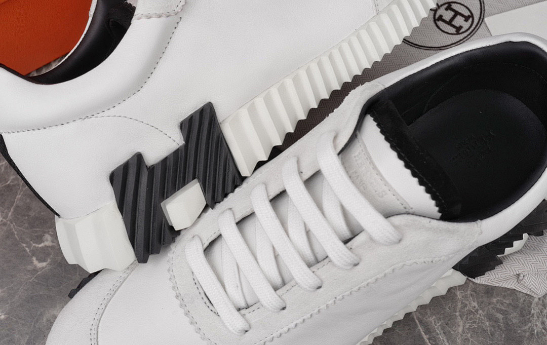 H*ER*MES SNEAKER