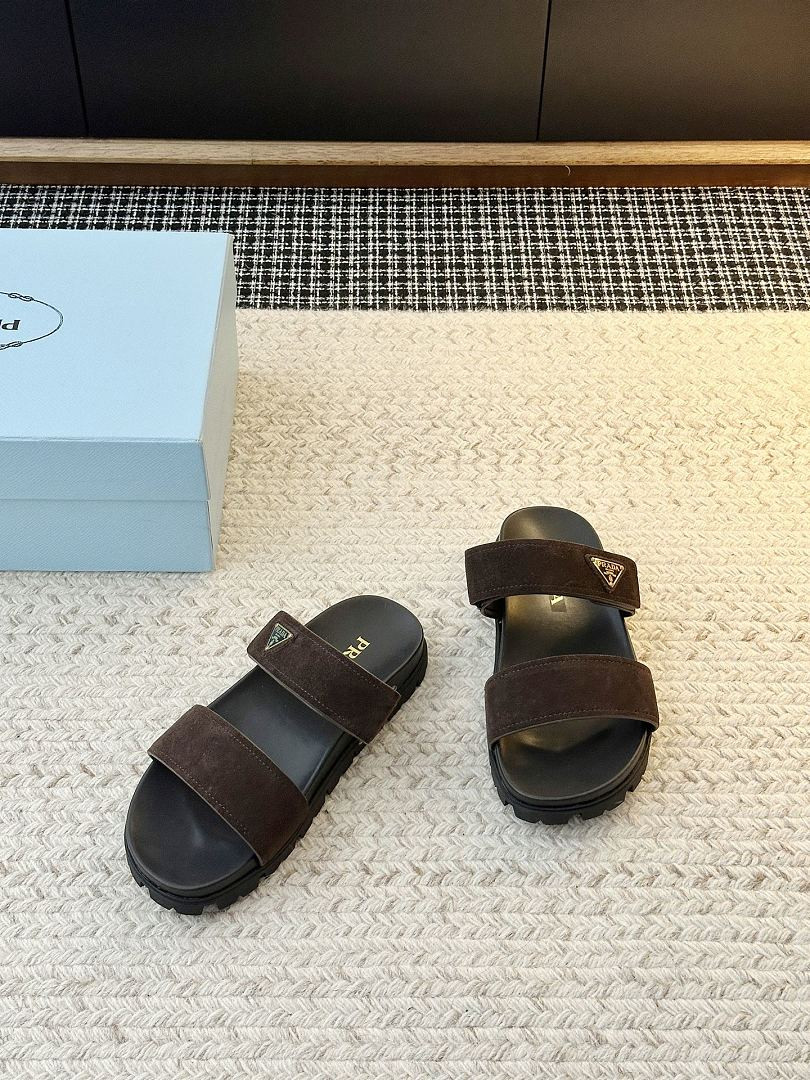 P*DA Slippers