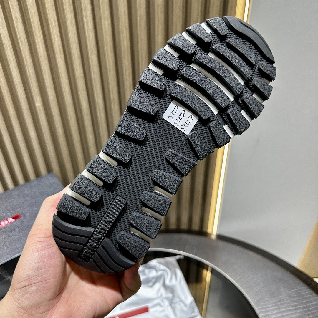 PR SNEAKER