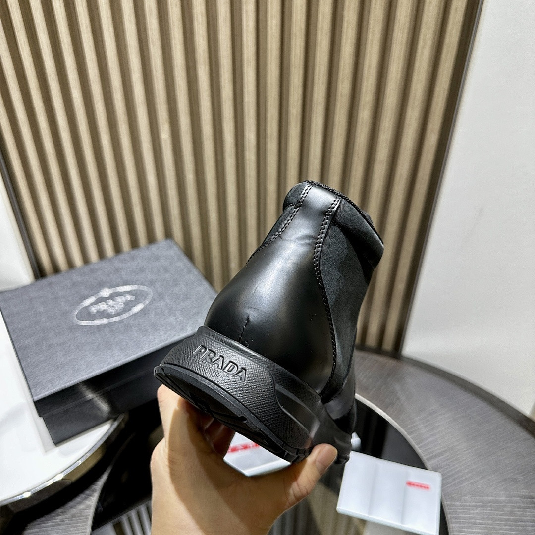 PR SNEAKER