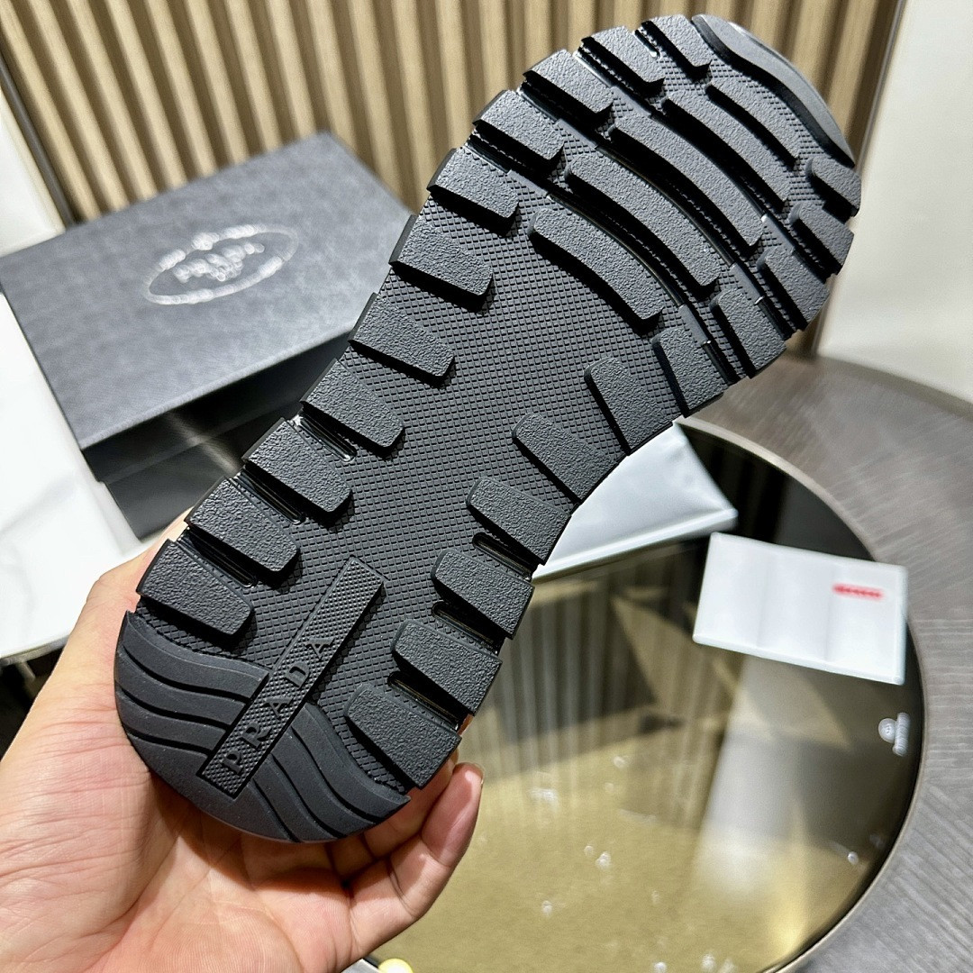 PR SNEAKER
