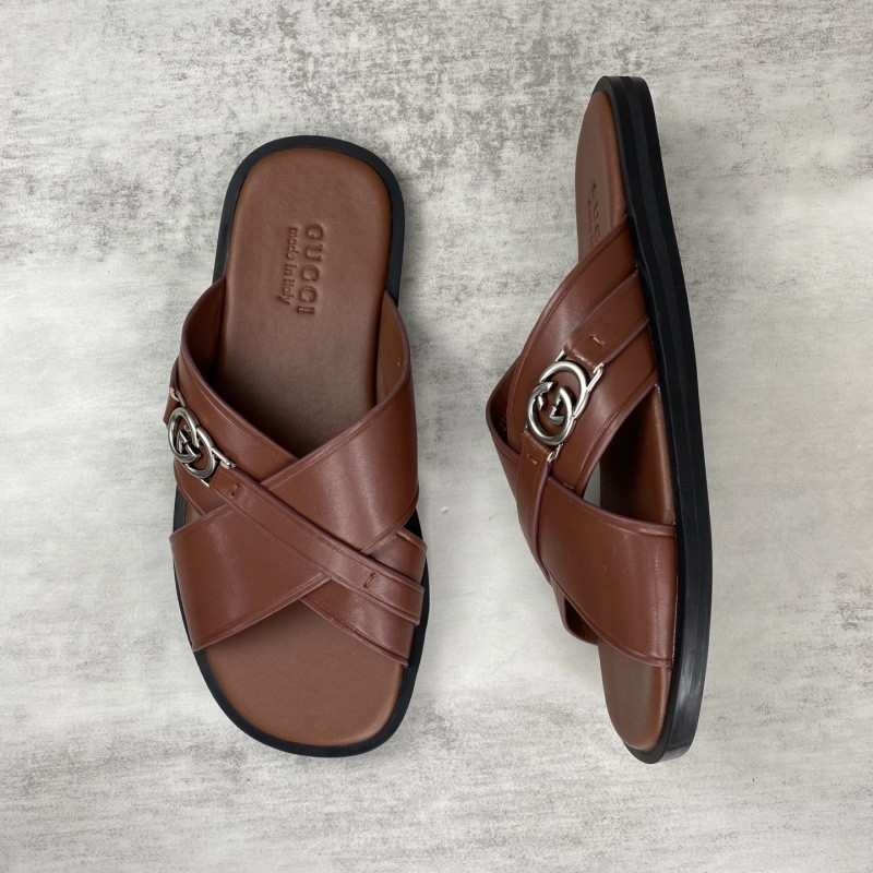 GUC LEATHER SLIDE