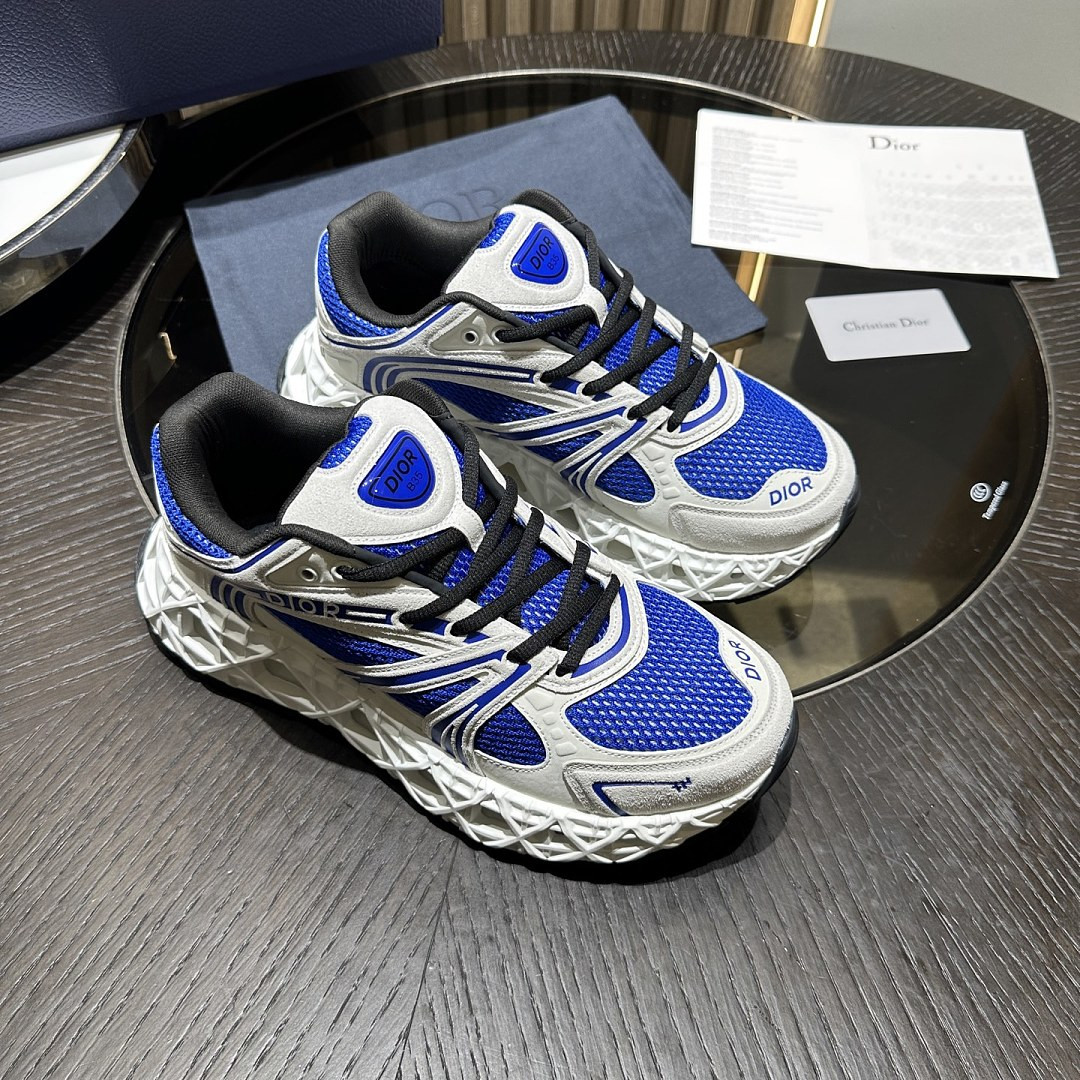 DR B35 NXXT sneaker
