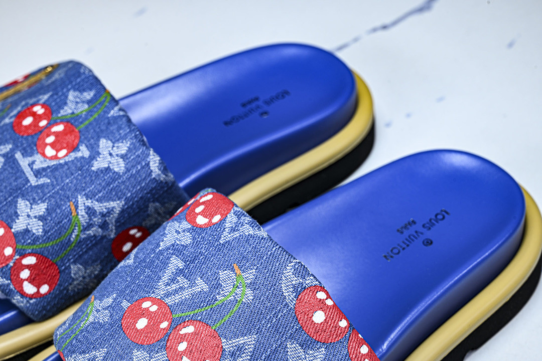 LOU1_TON SLIPPERS