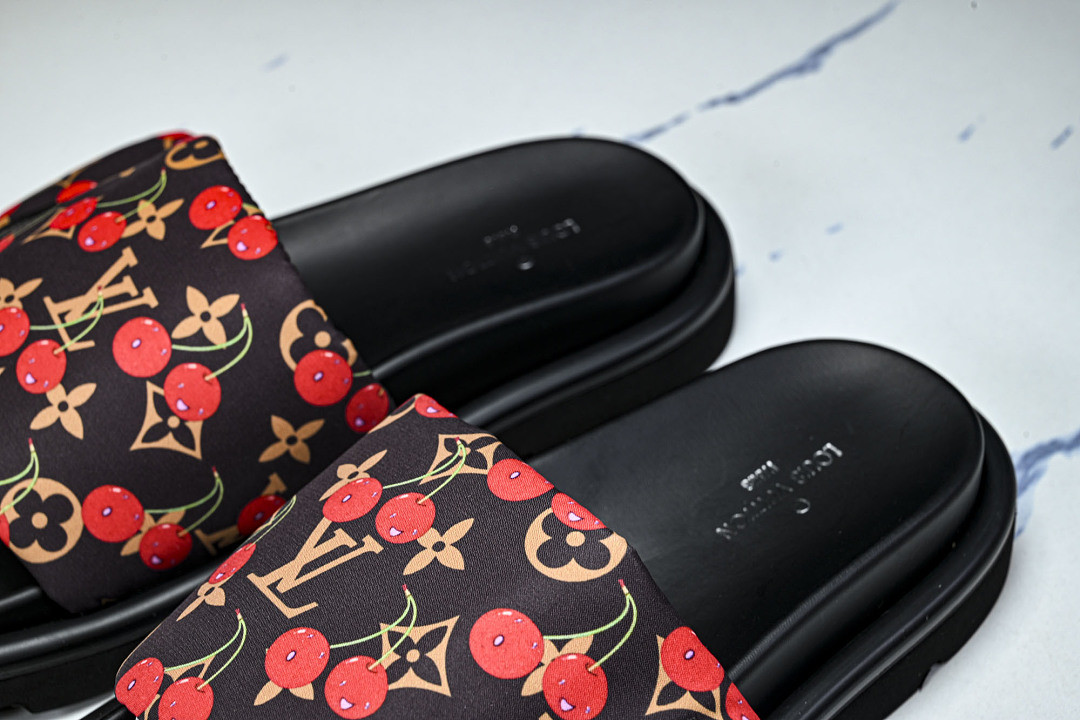 LOU1_TON SLIPPERS