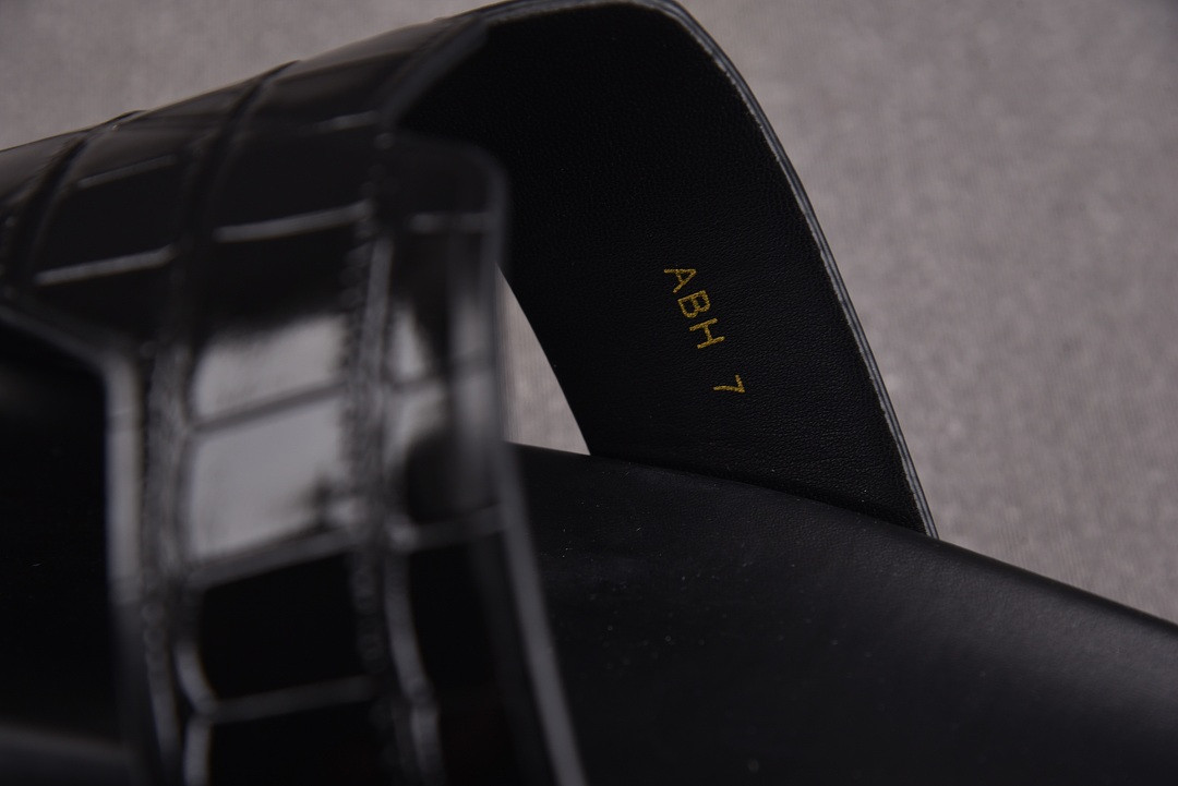 LOU1_TON SLIPPERS