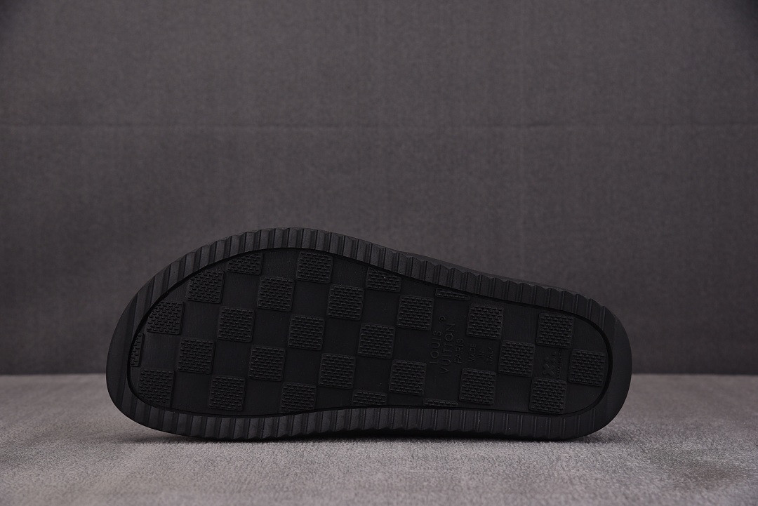 LOU1_TON SLIPPERS